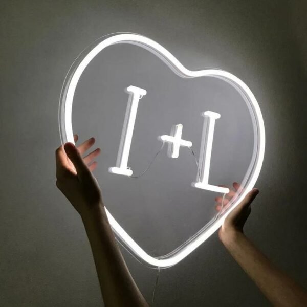 I+L Neon sign